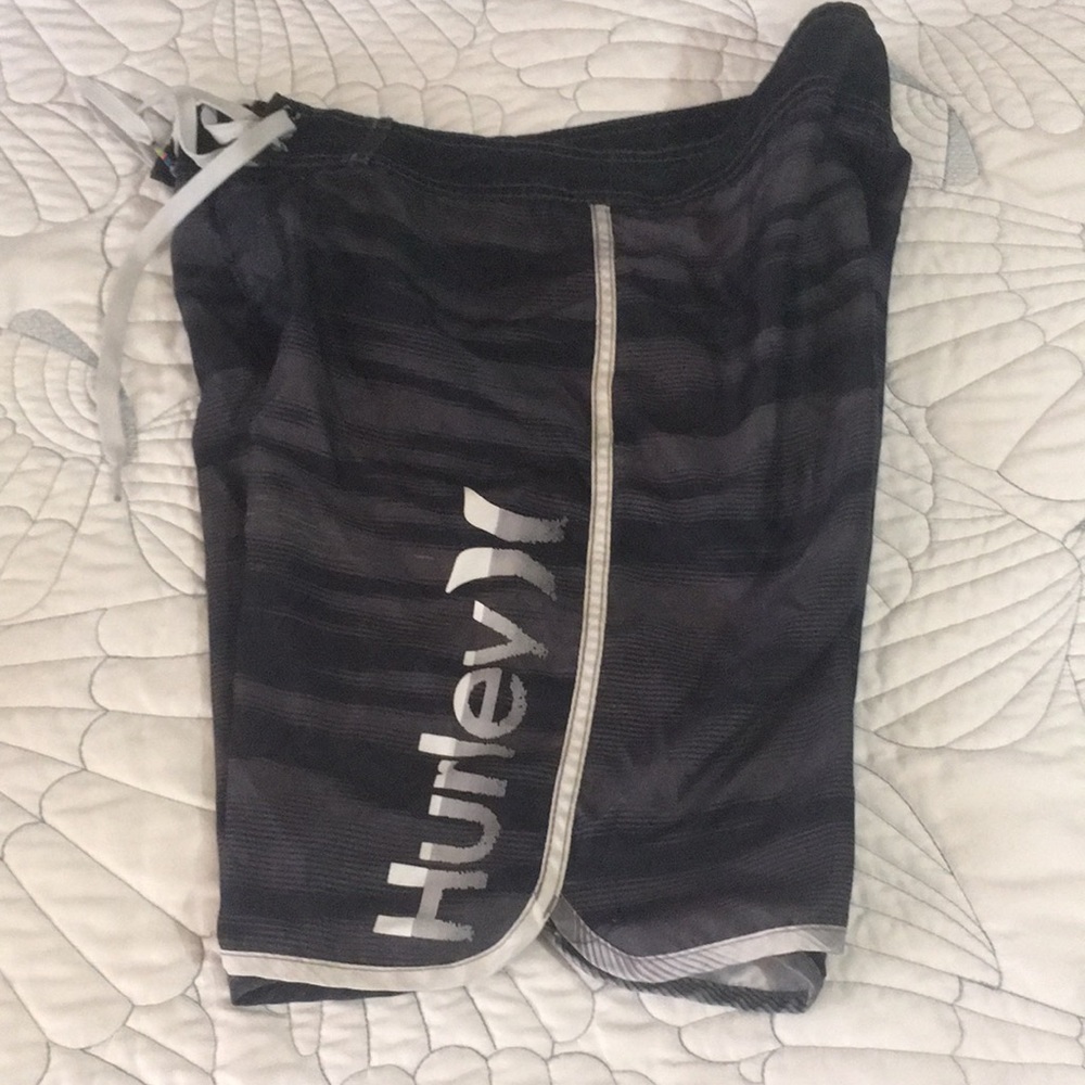 Hurley boardshorts